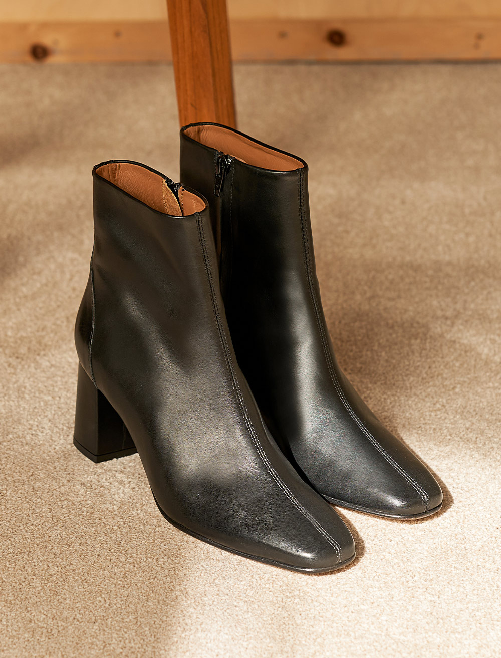 Lise Mid-heeled Ankle boots - Black