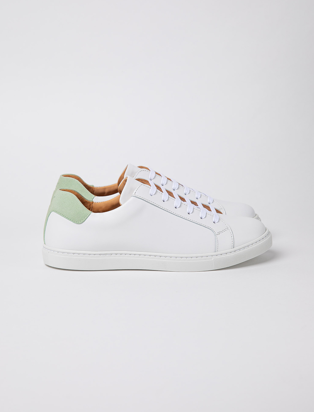 Olivia Sneakers - White and pastel green