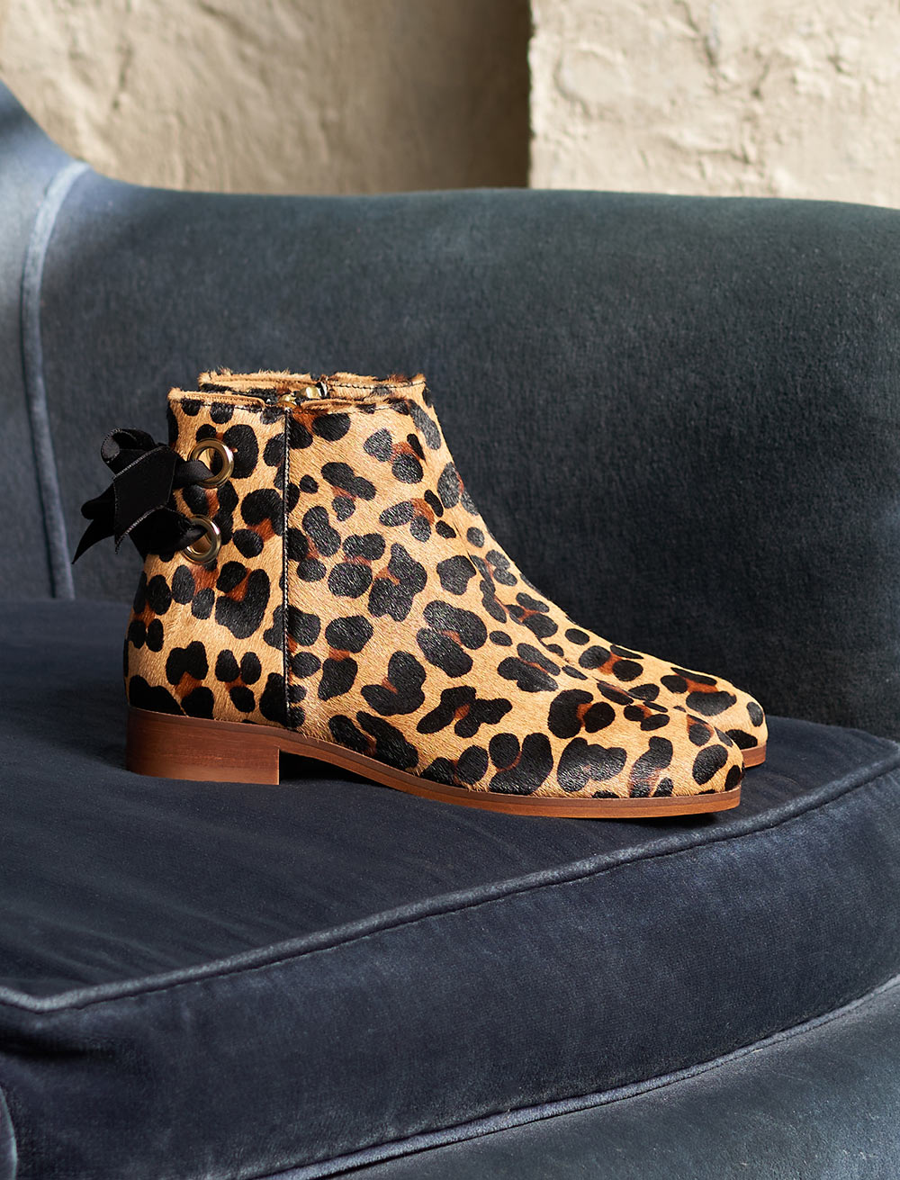 Emilia Boots - Leopard